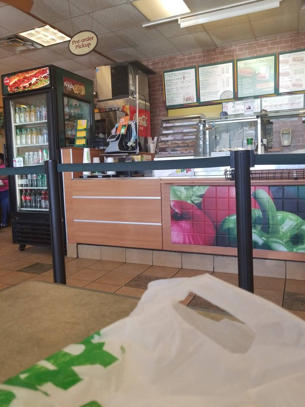 Subway | meal takeaway | 115 Bayou Gardens Blvd, Houma, LA 70364, USA | 9852230247 OR +1 985-223-0247