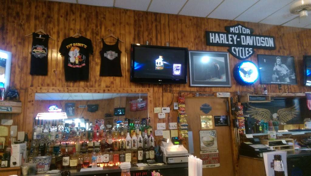 Fat Daddyz Bar & Grill | night club | 176 W Jackson St, Seneca, IL 61360, USA | 8153578700 OR +1 815-357-8700