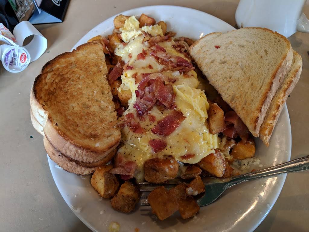 Domus Fare | restaurant | 41 W Main St, Fredonia, NY 14063, USA | 7166724141 OR +1 716-672-4141