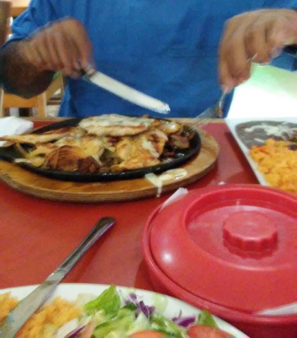 Tajin Mexican Grill | restaurant | 6439 W 34th St, Indianapolis, IN 46224, USA | 3172977025 OR +1 317-297-7025