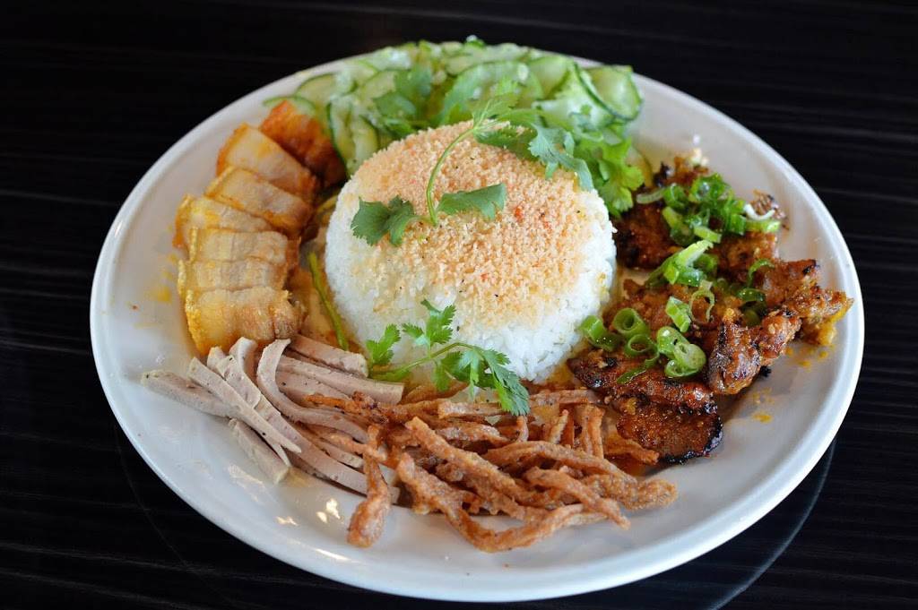 Hue Oi Vietnamese Cuisine | restaurant | 16537 Brookhurst St, Fountain Valley, CA 92708, USA | 7145311305 OR +1 714-531-1305