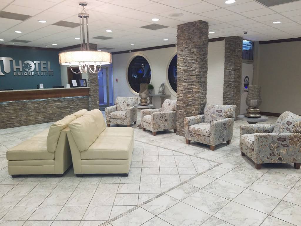 Brick House Grill | restaurant | 920 W Lincoln Ave, Charleston, IL 61920, USA | 2175122174 OR +1 217-512-2174