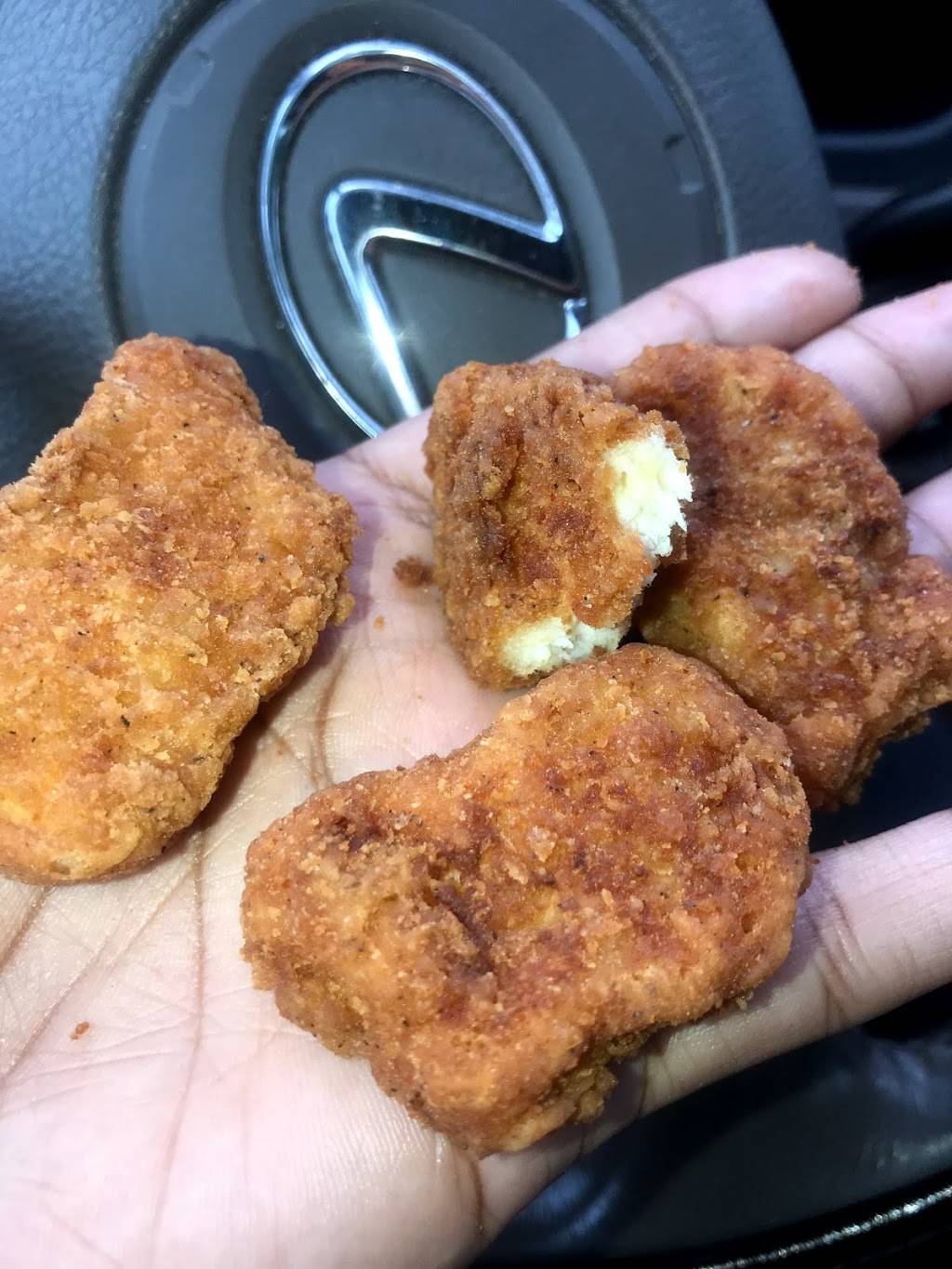 Wendys | restaurant | 8240 Vine St, Cincinnati, OH 45216, USA | 5138213038 OR +1 513-821-3038