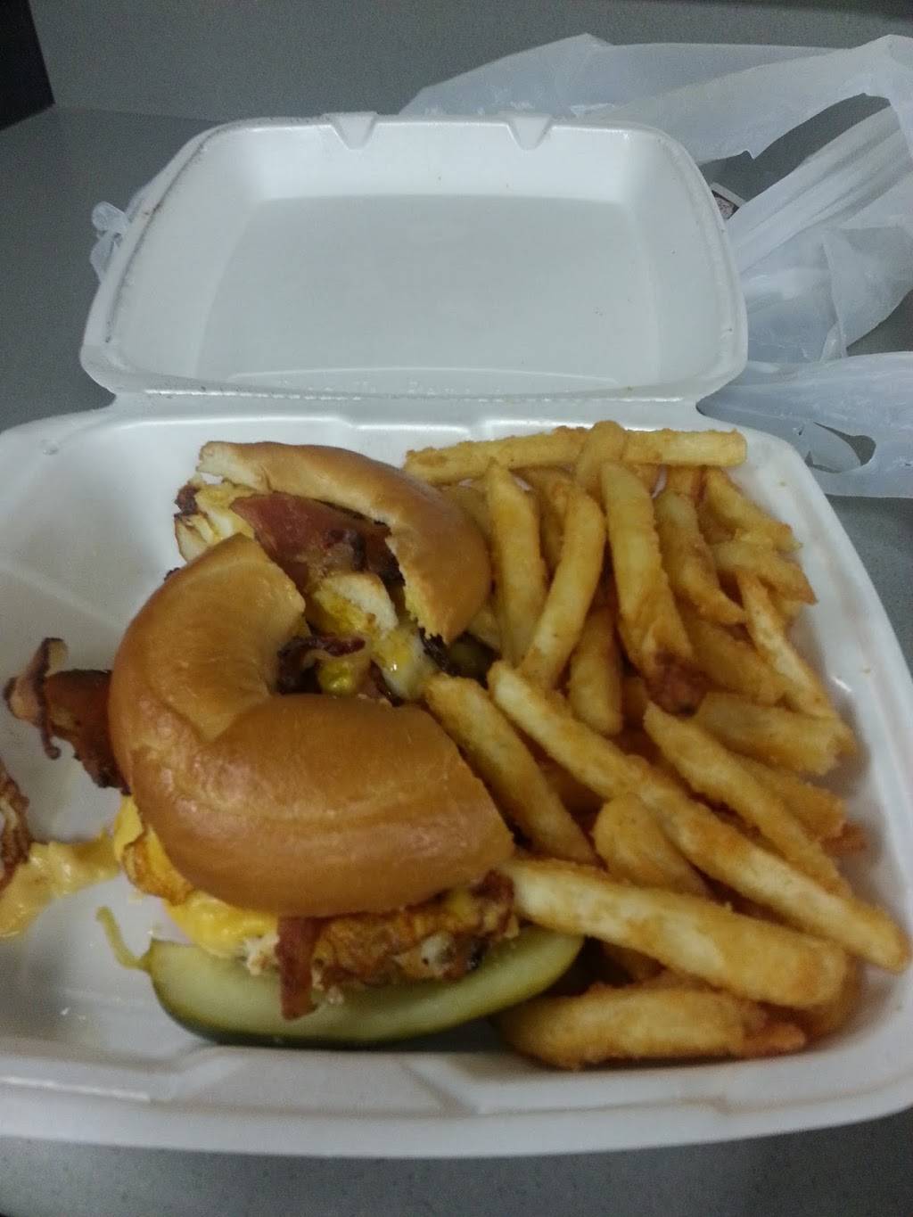 Vasilis Express | restaurant | 1066 Elmwood Ave, Buffalo, NY 14222, USA | 7168864976 OR +1 716-886-4976