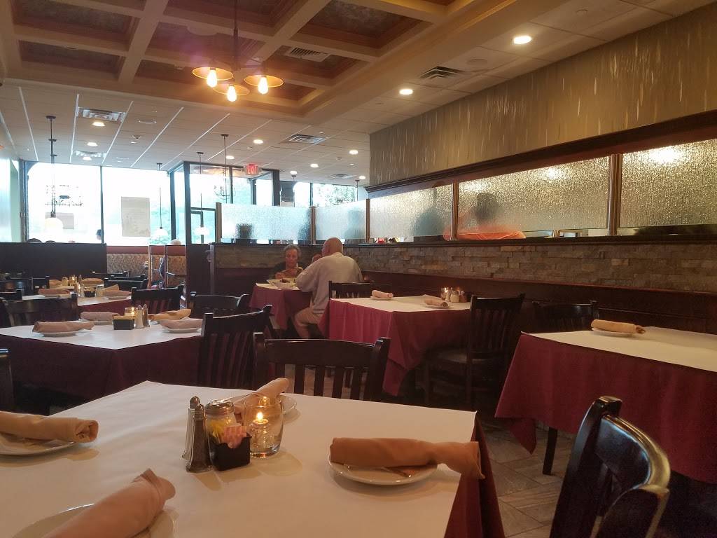 Mama Mia of Northport | restaurant | 395 Fort Salonga Rd, Northport, NY 11768, USA | 6316515015 OR +1 631-651-5015