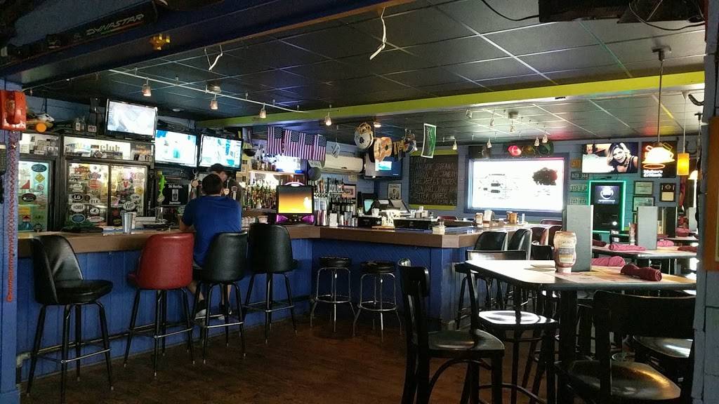 A.J.s Club Soda | restaurant | List bar-b-que items, 1017 Main St, Peckville, PA 18452, USA | 5703832582 OR +1 570-383-2582