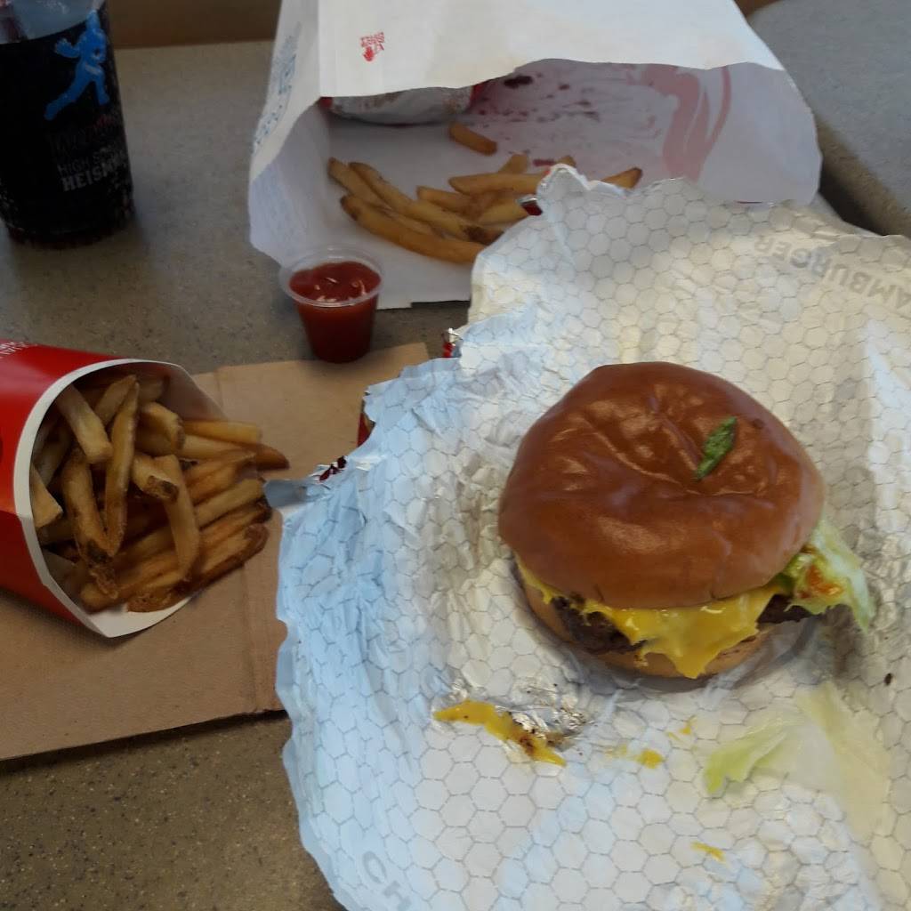 Wendys | restaurant | 1507 E Fowler Ave, Tampa, FL 33612, USA | 8139714370 OR +1 813-971-4370