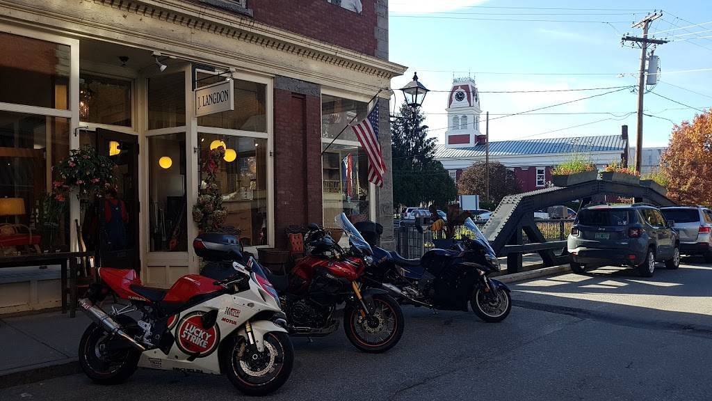 Langdon Street Tavern | restaurant | 14 Langdon St, Montpelier, VT 05602, USA | 8022232721 OR +1 802-223-2721
