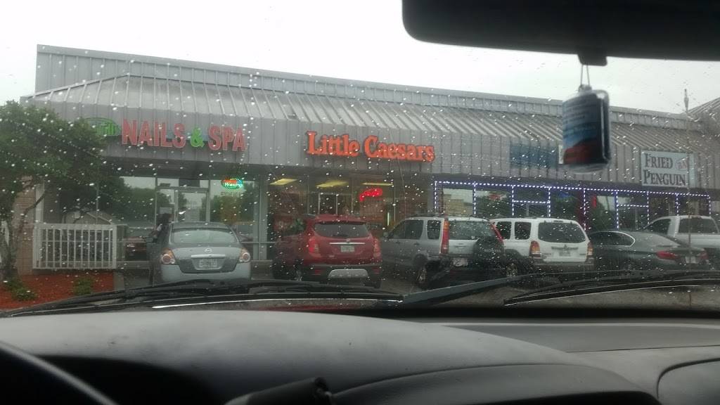 Little Caesars Pizza | meal takeaway | 5538 Gall Blvd, Zephyrhills, FL 33542, USA | 8137837720 OR +1 813-783-7720