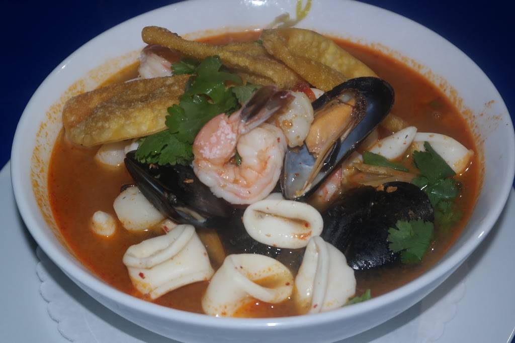 Tommy Thai | restaurant | 85-32 Grand Ave, Queens, NY 11373, USA | 9178326881 OR +1 917-832-6881