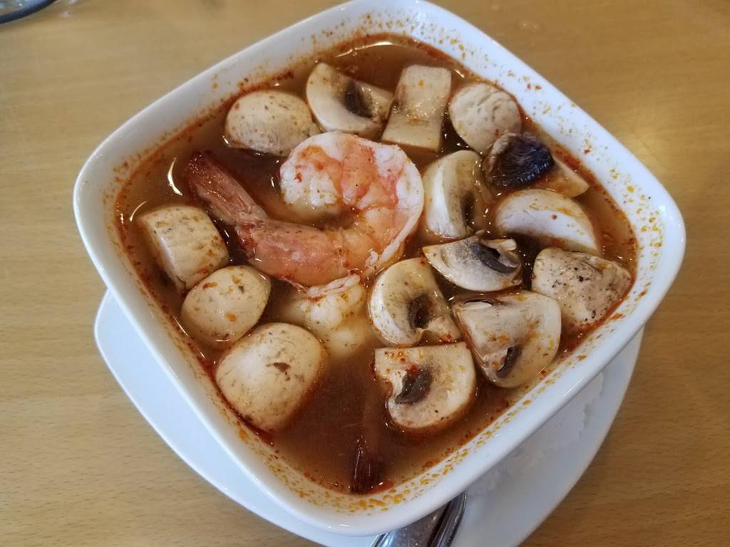 Bangkok Bistro Thai Eatery | restaurant | 100 U.S. 9, Manalapan Township, NJ 07726, USA | 7324146622 OR +1 732-414-6622