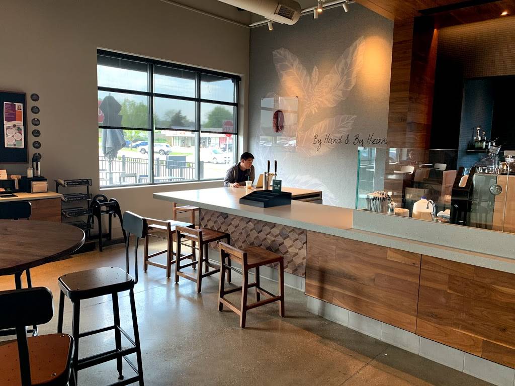 Starbucks | cafe | 1080 S Roselle Rd, Schaumburg, IL 60193, USA | 8478959585 OR +1 847-895-9585