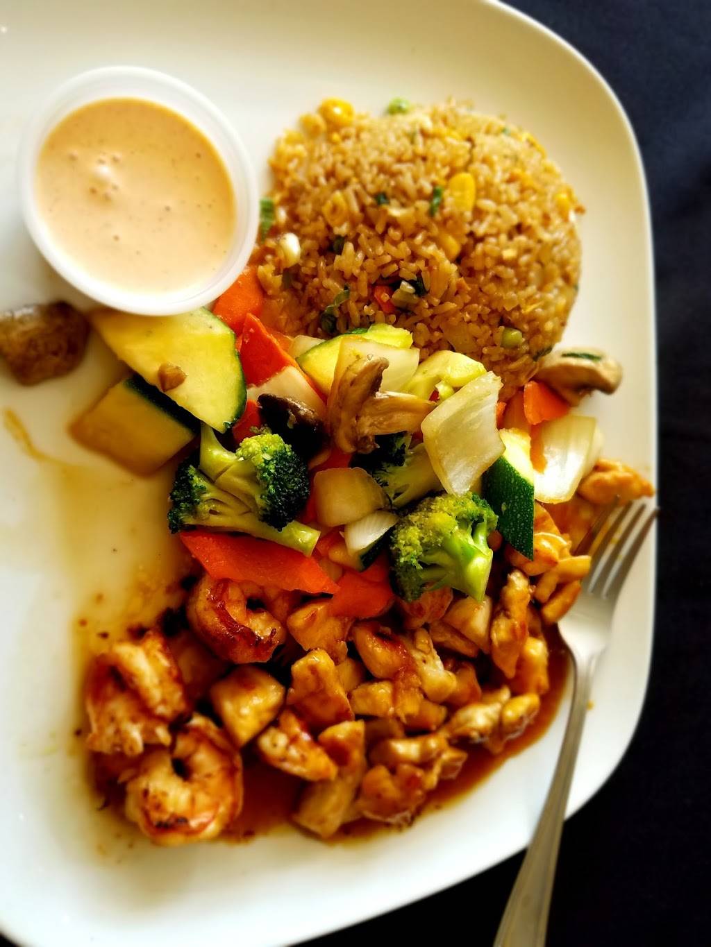 KanPai Japanese Steakhouse | restaurant | 11255 Reed Hartman Hwy, Blue Ash, OH 45241, USA | 5134893888 OR +1 513-489-3888