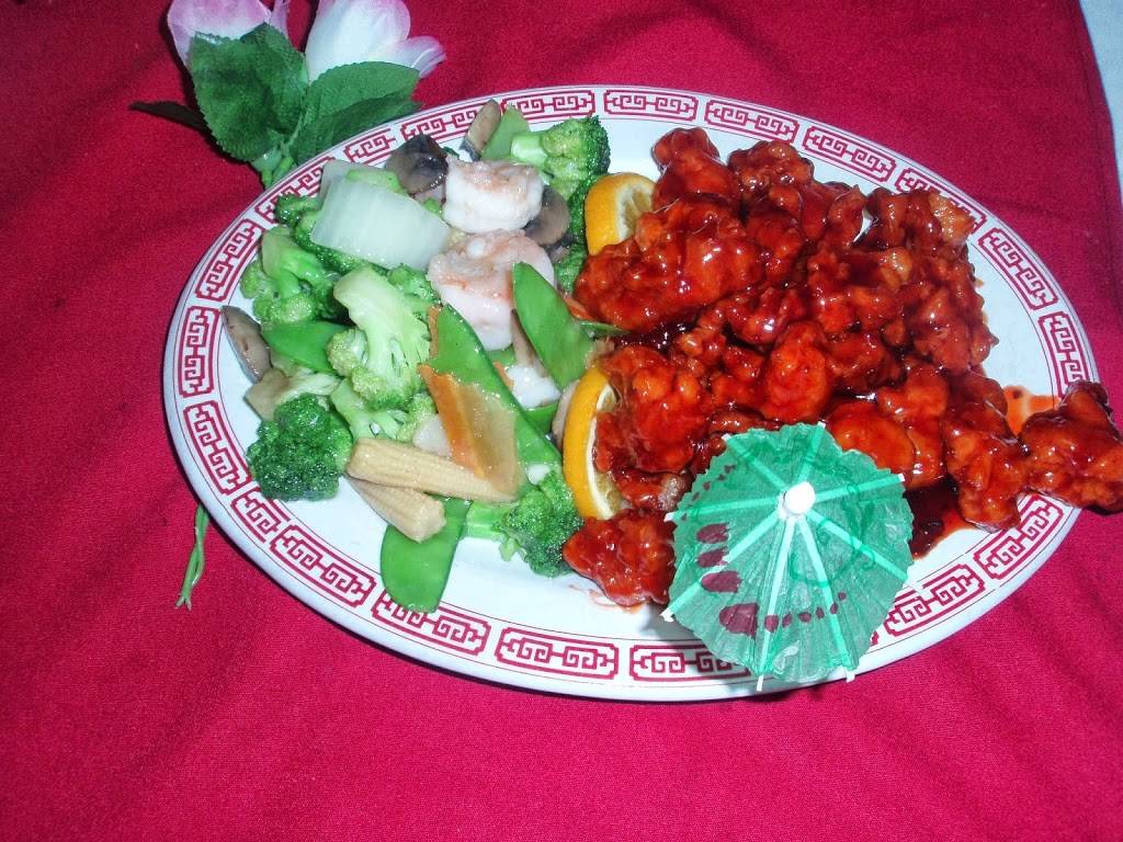 China Palace Restaurant | restaurant | 1251 West Chester Pike, West Chester, PA 19382, USA | 6104306886 OR +1 610-430-6886