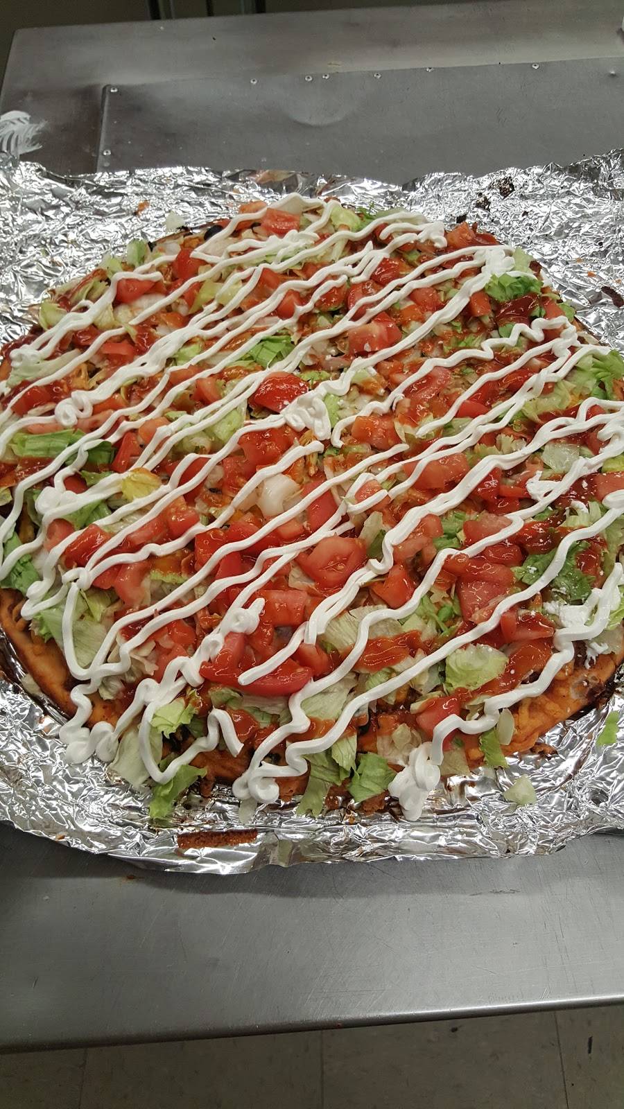 The Heidout Restaurant & Bar | restaurant | 432 W Pike St, Jackson Center, OH 45334, USA | 9375966311 OR +1 937-596-6311