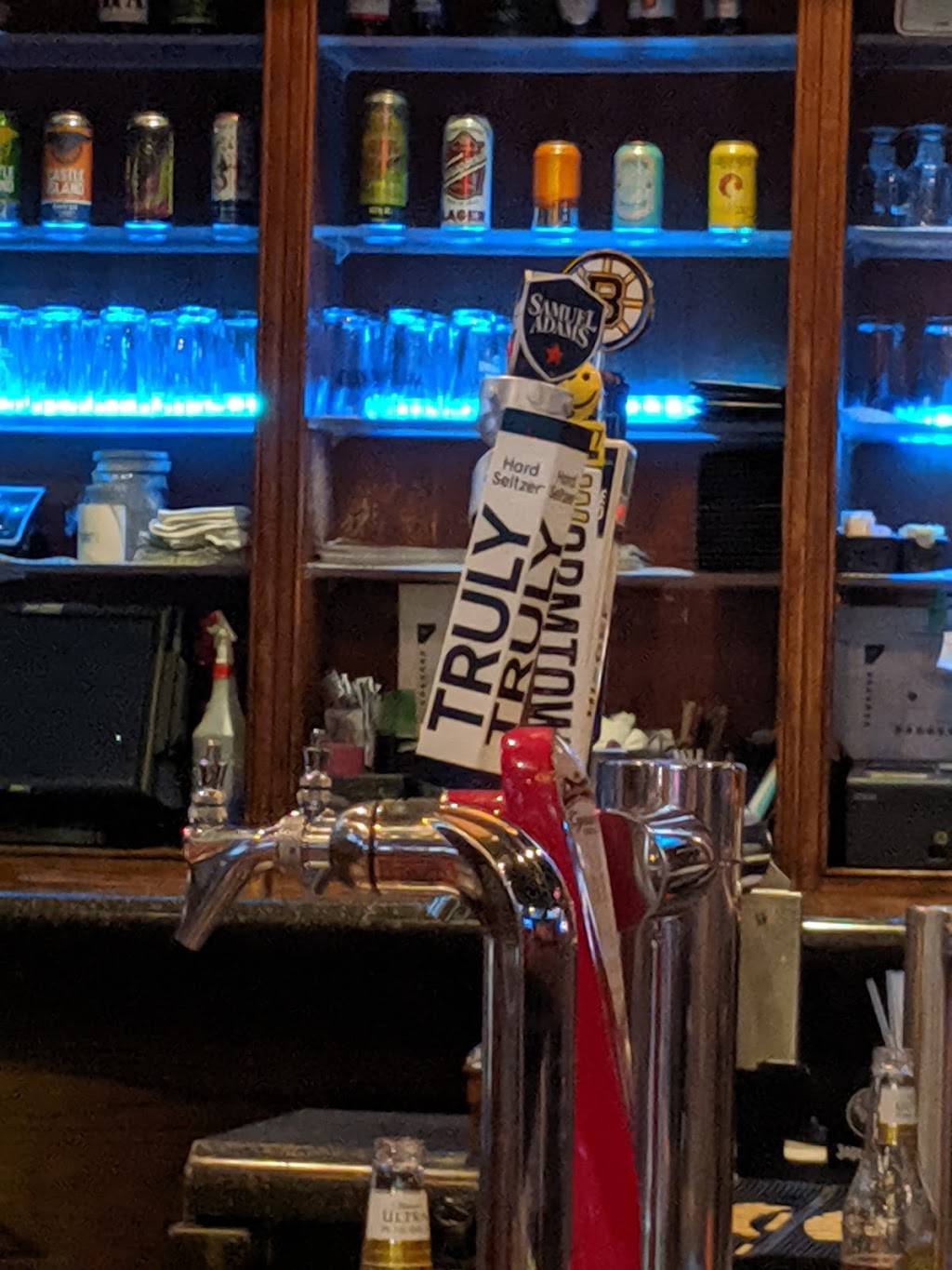 Ts Pub Boston | restaurant | 973 Commonwealth Avenue, Boston, MA 02215, USA | 8573023523 OR +1 857-302-3523