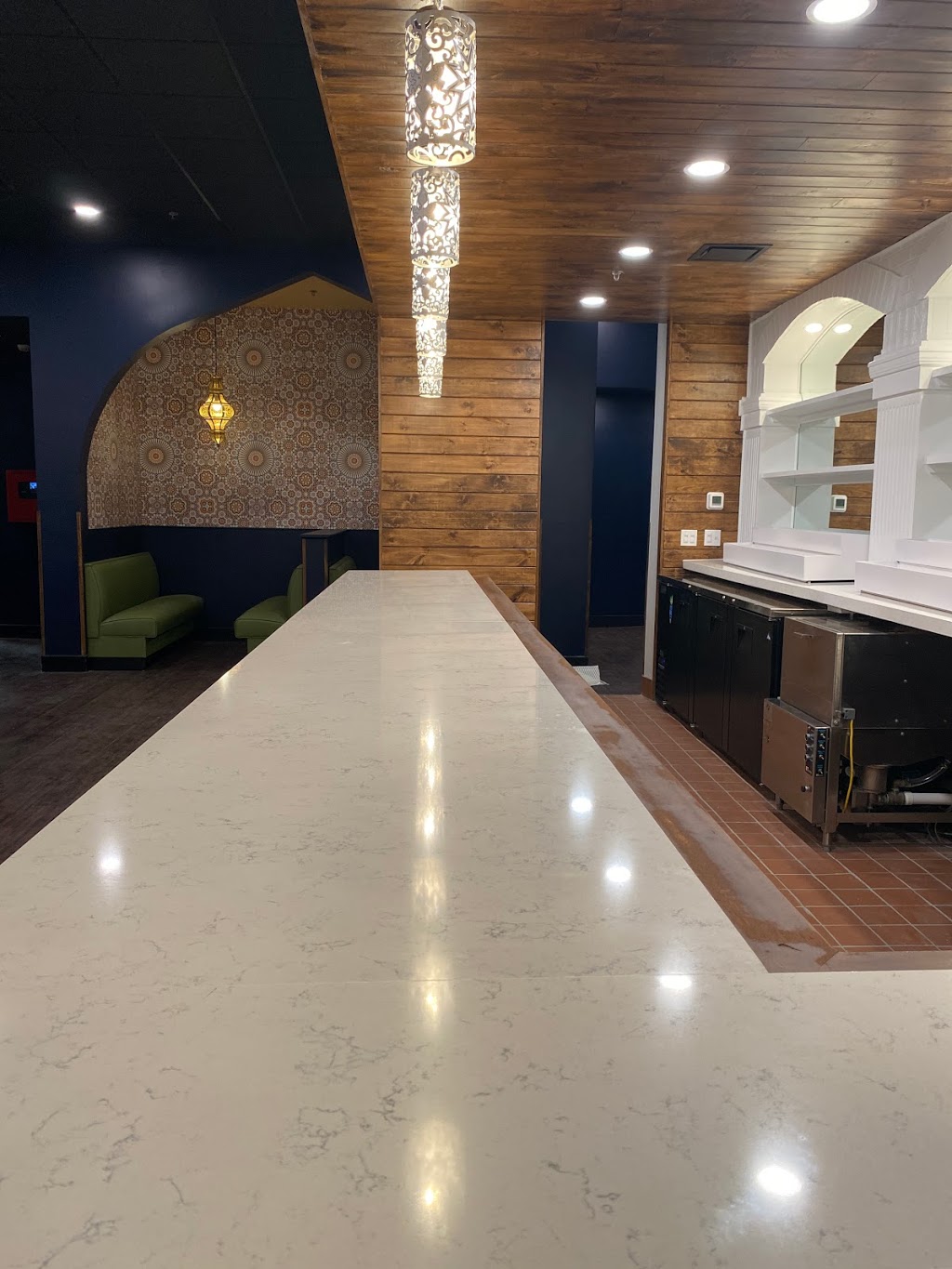 Allans Mediterranean Bar and Grill | restaurant | 1 N Galleria Dr Suite A 204, Middletown, NY 10941, USA | 8458010700 OR +1 845-801-0700