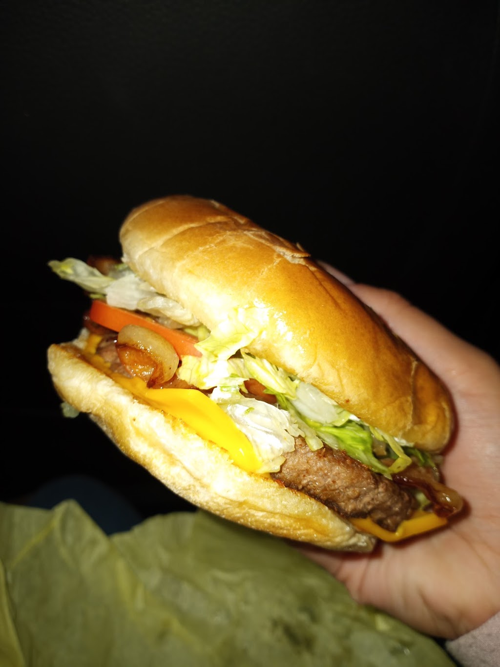 Nearly Famous Burgers and Hot Dogs | restaurant | 1905 E Arkansas Ln, Arlington, TX 76010, USA | 8175836326 OR +1 817-583-6326