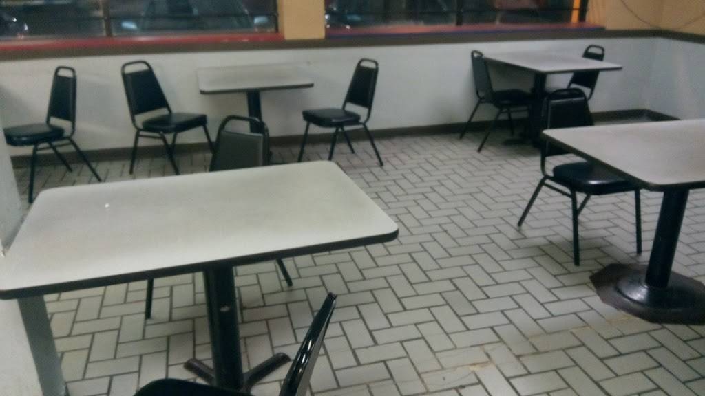 Seafood Connection | restaurant | 1427 E Illinois Ave, Dallas, TX 75216, USA | 2143759898 OR +1 214-375-9898