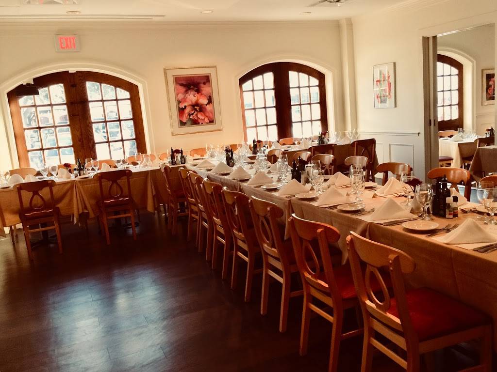 Adelmos Ristorante | restaurant | 5450 W Lovers Ln #225, Dallas, TX 75209, USA | 2145590325 OR +1 214-559-0325