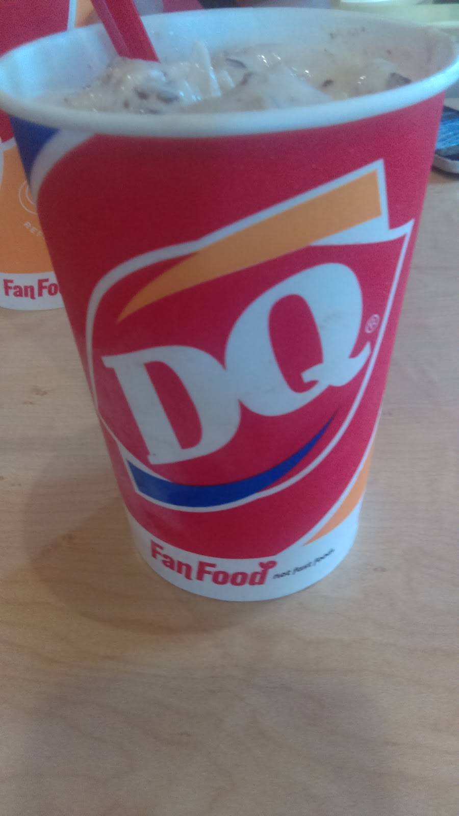 Dairy Queen Grill & Chill | restaurant | 821 Brittain Rd, Akron, OH 44305, USA | 3307949119 OR +1 330-794-9119