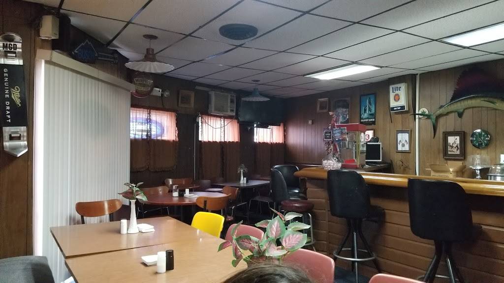 Old Timber Inn | restaurant | 4330 Spring Grove Ave, Cincinnati, OH 45223, USA | 5136818149 OR +1 513-681-8149