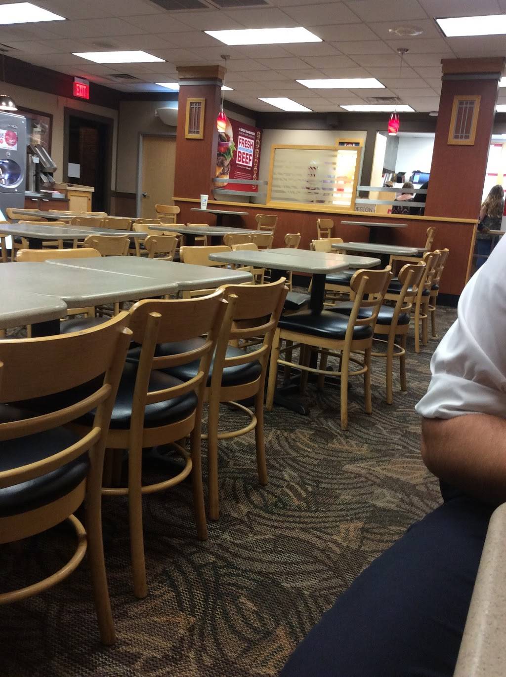 Wendys | restaurant | 1047 Madison St, Shelbyville, TN 37160, USA | 9316859886 OR +1 931-685-9886