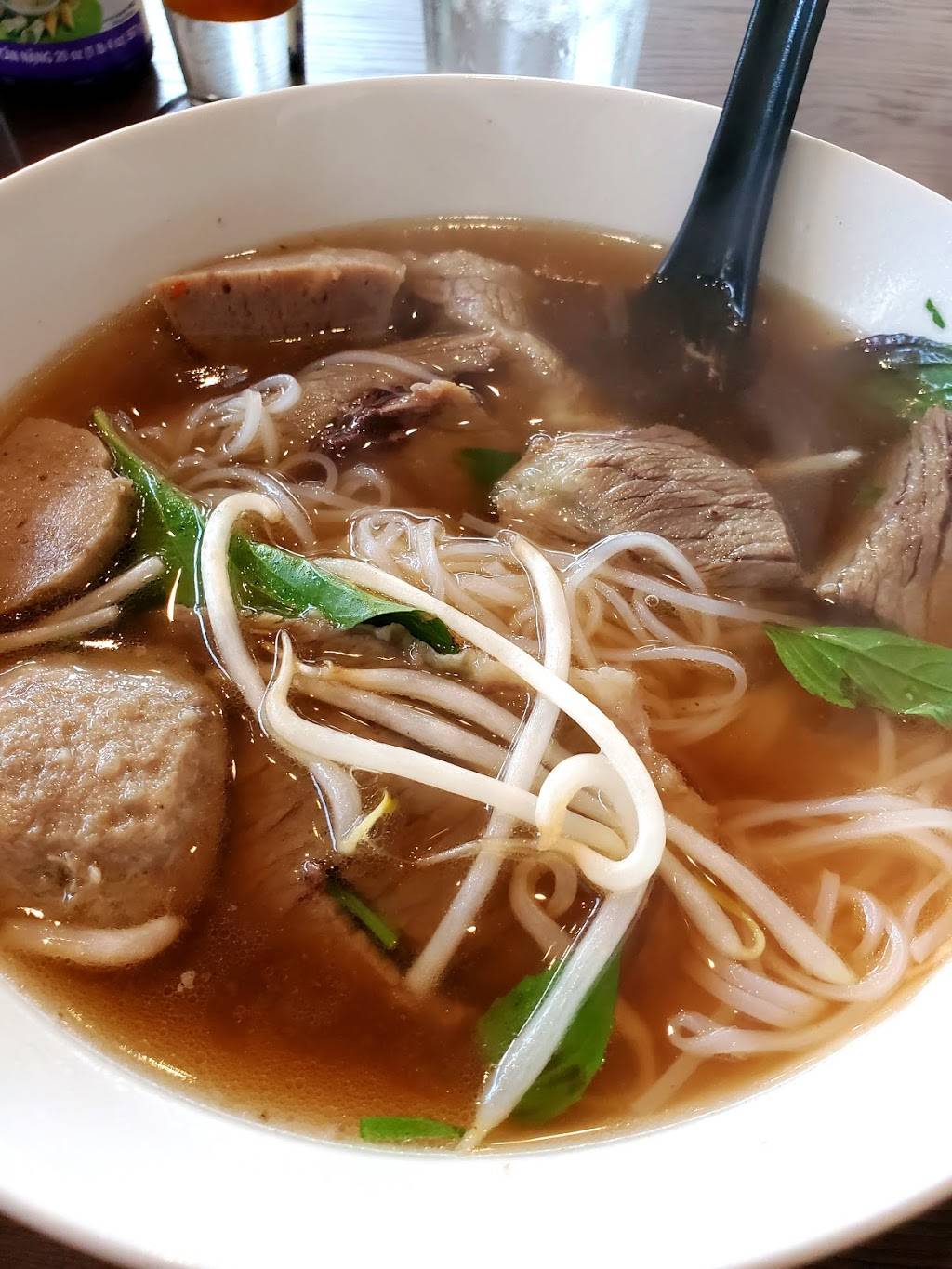 Pho Koi Restaurant | restaurant | 486 N Main St Suite 105, Corona, CA 92880, USA | 9514757265 OR +1 951-475-7265