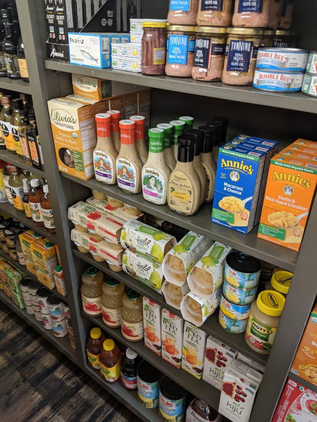 Chilmark General Store | restaurant | 7 State Rd, Chilmark, MA 02535, USA | 5086453739 OR +1 508-645-3739