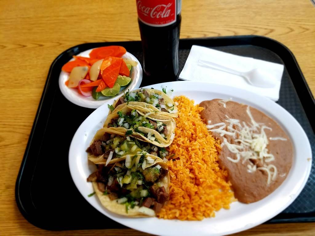 El Nuevo Taquito | restaurant | 3237 E McDowell Rd, Phoenix, AZ 85008, USA | 6022860799 OR +1 602-286-0799