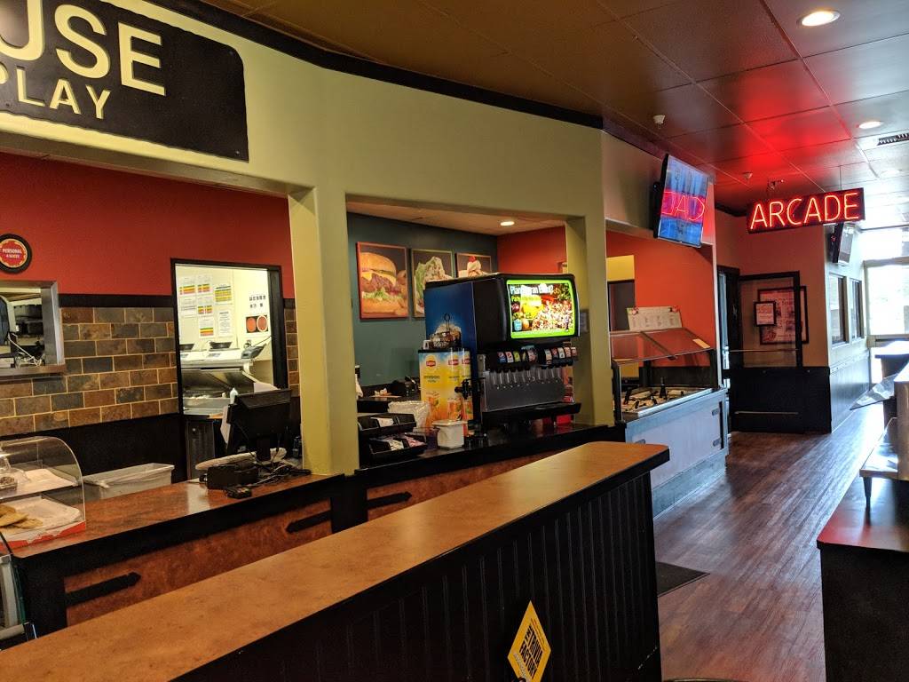 Round Table Clubhouse | meal delivery | 900 Dana Dr Suite A15, Redding, CA 96003, USA | 5302231975 OR +1 530-223-1975