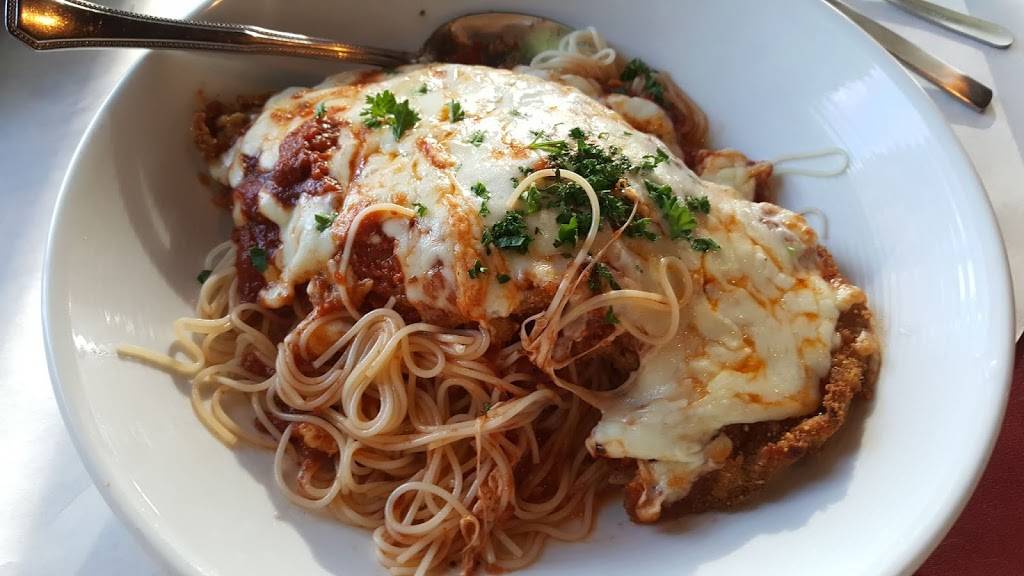 Carinis Pizzaria & Trattoria | restaurant | 24611 Production Cir, Bonita Springs, FL 34135, USA | 2399497770 OR +1 239-949-7770