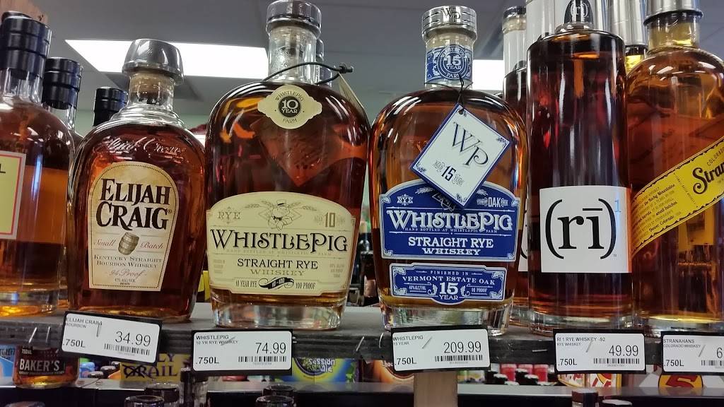 Star Liquor @ Big Bend Road | restaurant | 13192 US-301, Riverview, FL 33578, USA | 8137410700 OR +1 813-741-0700