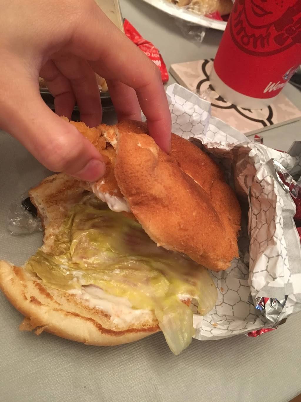 Wendys | restaurant | 2501 Victoria Park Ave, Scarborough, ON M1T 1A1, Canada | 4164972622 OR +1 416-497-2622