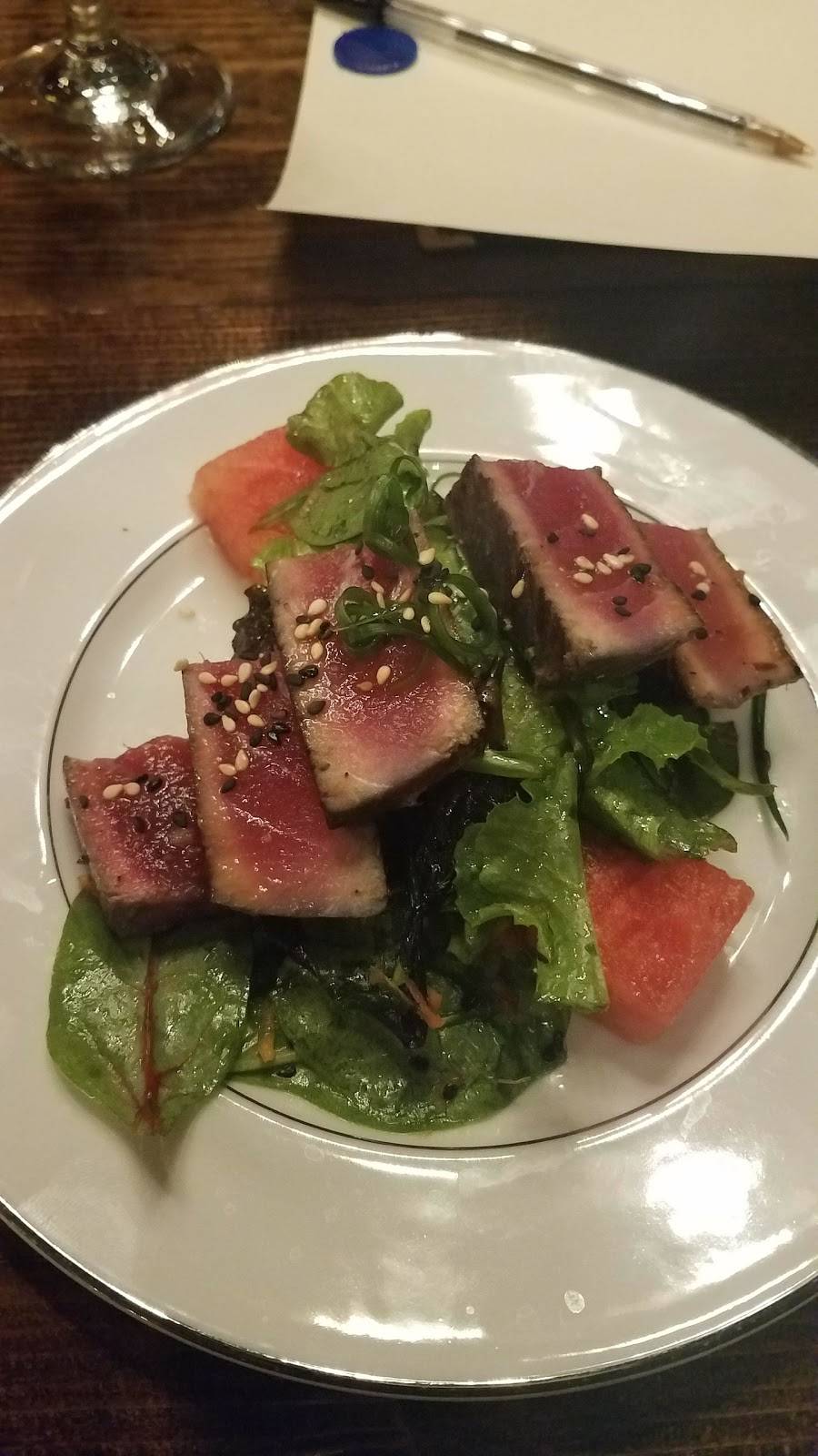 Vigilante Gastropub & Games | restaurant | 7010 Easy Wind Dr #150, Austin, TX 78752, USA | 5125381516 OR +1 512-538-1516