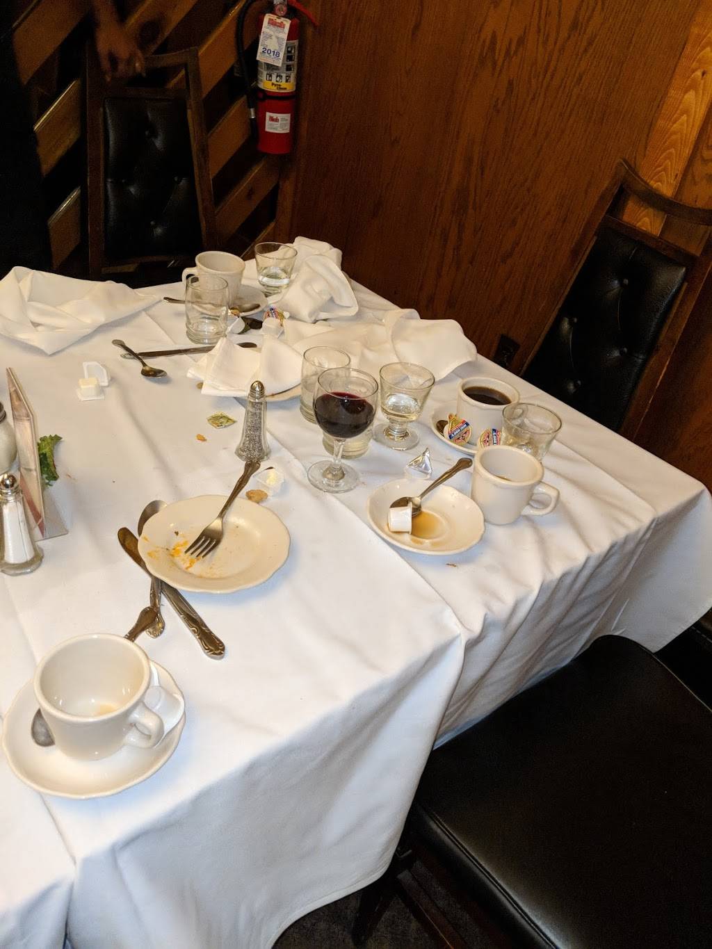 Angelonis II Restaurant Lounge | restaurant | 2400 Arctic Ave, Atlantic City, NJ 08401, USA | 6093447875 OR +1 609-344-7875