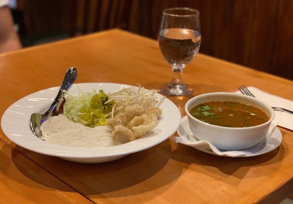 Khao San Thai Cuisine | restaurant | 100 Front St S, Issaquah, WA 98027, USA | 4256518138 OR +1 425-651-8138