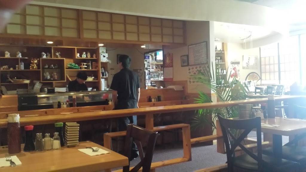 Kobe Japanese Steakhouse & Sushi Bar | restaurant | 1121 Broad St #13a, Sumter, SC 29150, USA | 8034180888 OR +1 803-418-0888