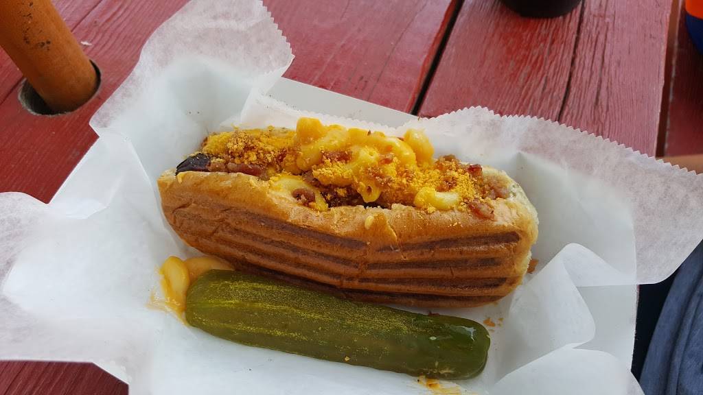 Joes Bar | restaurant | 1400 Catawba Ave, Put-In-Bay, OH 43456, USA | 4192855637 OR +1 419-285-5637