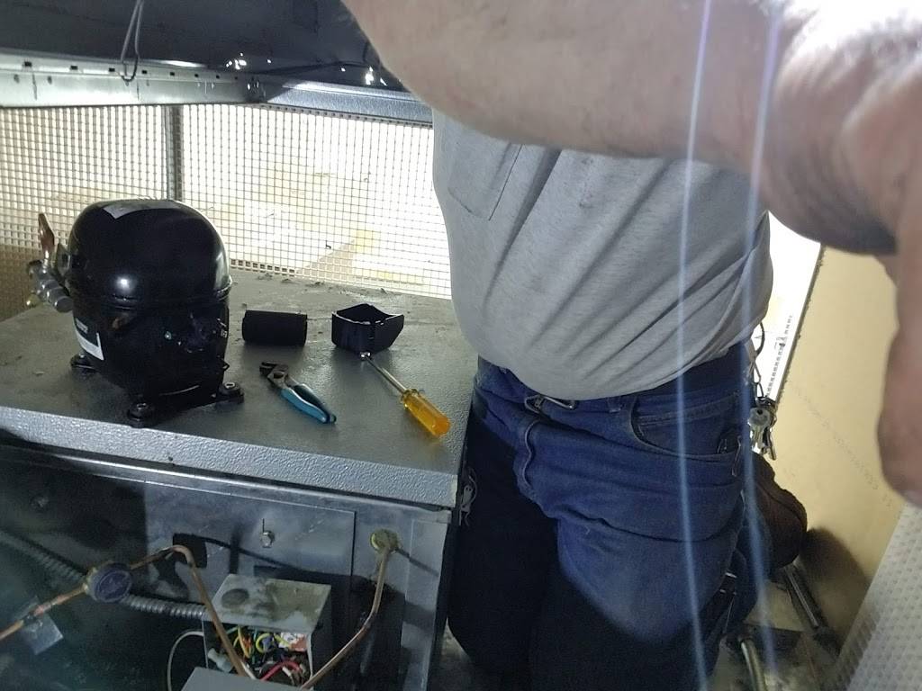 Jimmy Johns | meal delivery | 821 W Jackson St, Macomb, IL 61455, USA | 3098366100 OR +1 309-836-6100