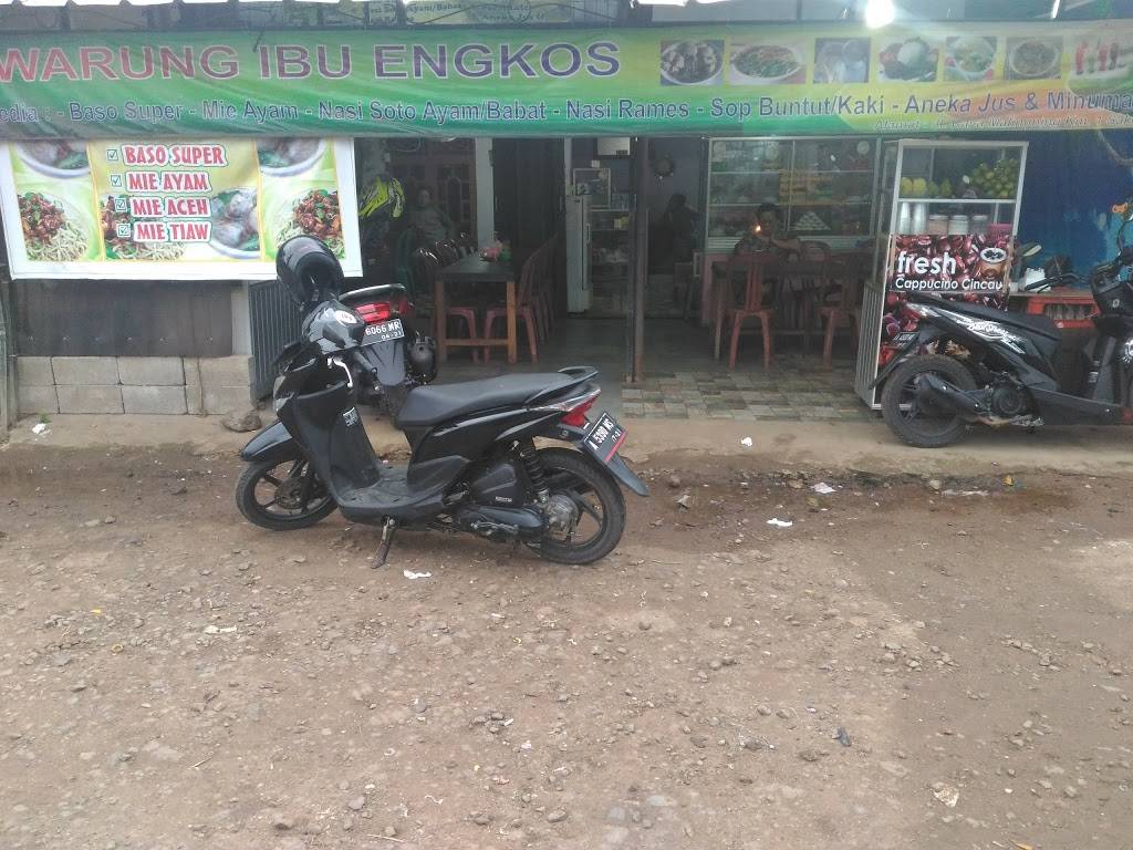 Warung Baso & Soto Ibu Engkos | restaurant | Pasar Saketi, Saketi, Kabupaten Pandeglang, Banten, Rochester, KY 42273, USA | 082111811176 OR +62 821-1181-1176