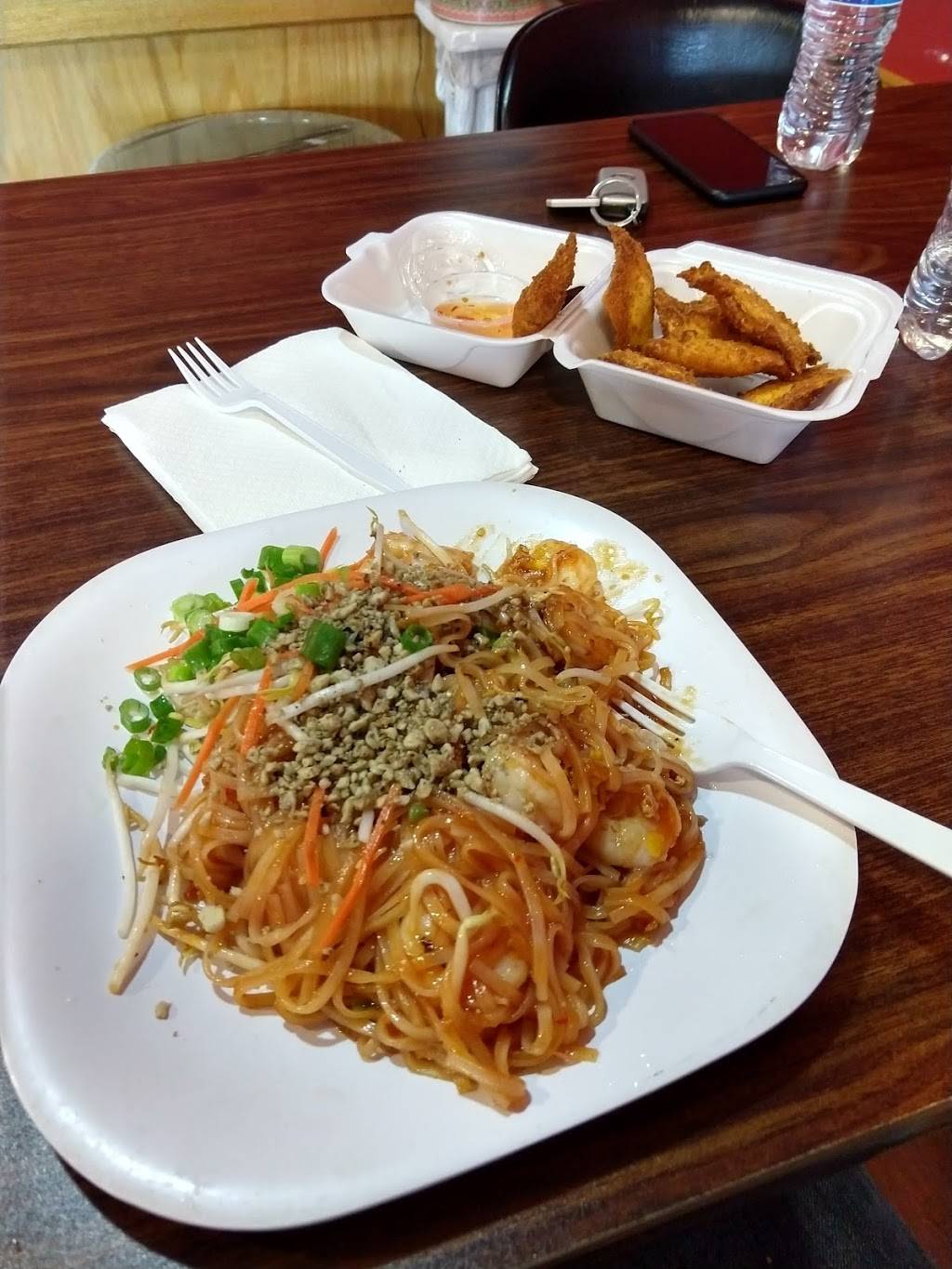 Krua Thai | meal takeaway | 3542 Milwaukee Ave, Northbrook, IL 60062, USA | 8473768481 OR +1 847-376-8481