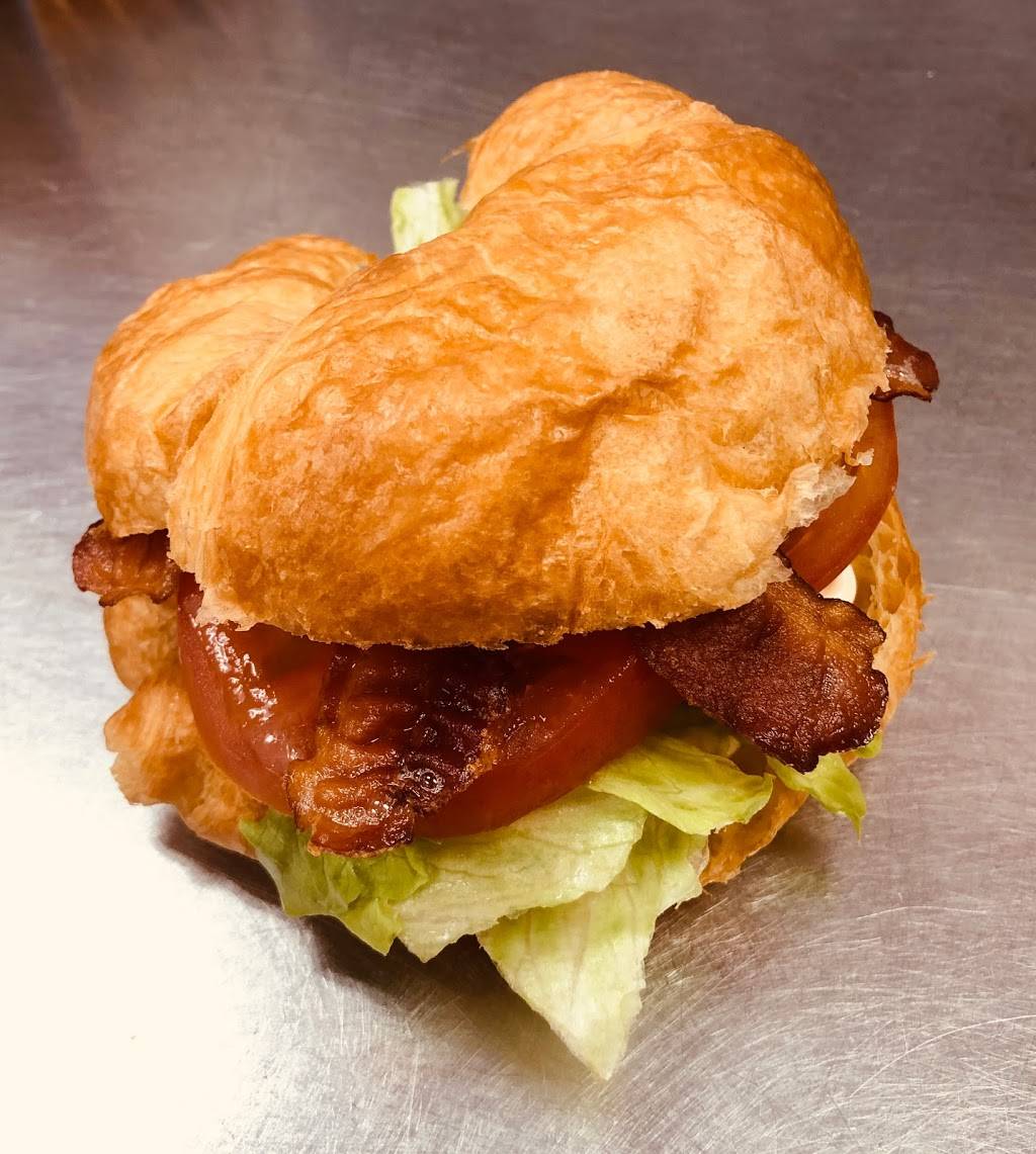 Sweeties at Verona Walk | cafe | 8090 Sorrento Ln #2, Naples, FL 34114, USA | 2393085903 OR +1 239-308-5903