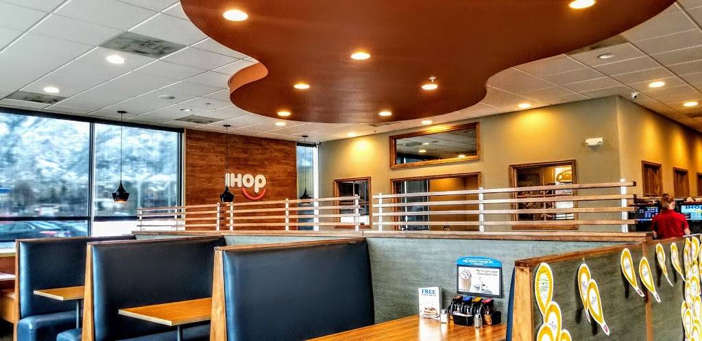 IHOP | restaurant | 1194 Draper Pkwy, Draper, UT 84020, USA | 8015481566 OR +1 801-548-1566