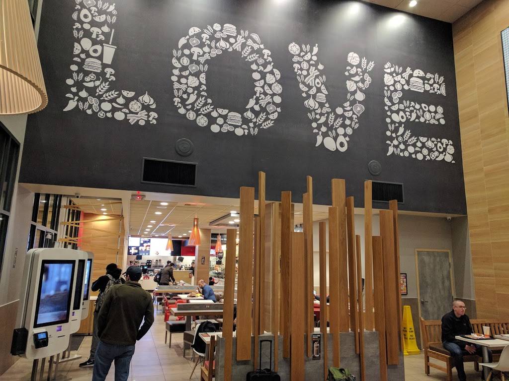 McDonalds | cafe | 235 N Front St, San Francisco, CA 94111, USA | 4153976333 OR +1 415-397-6333