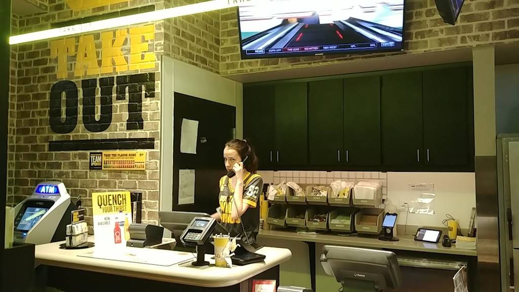 Buffalo Wild Wings | meal takeaway | 2685 Southdale Center, A, Edina, MN 55435, USA | 9529209066 OR +1 952-920-9066