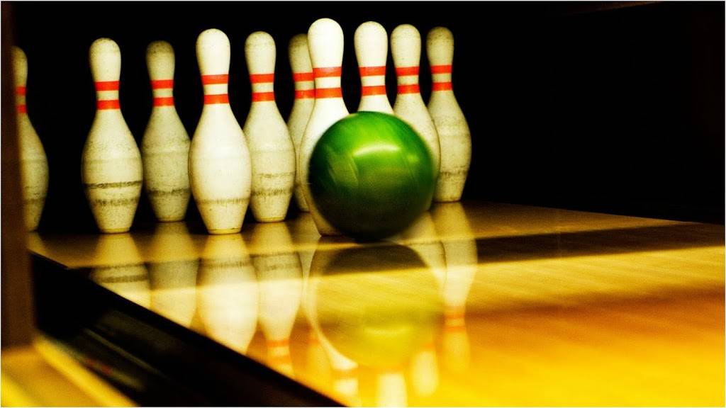 Fast Lanes & Pit Stop Restaurant | restaurant | 719 W Elm St, Hoopeston, IL 60942, USA | 2172836505 OR +1 217-283-6505