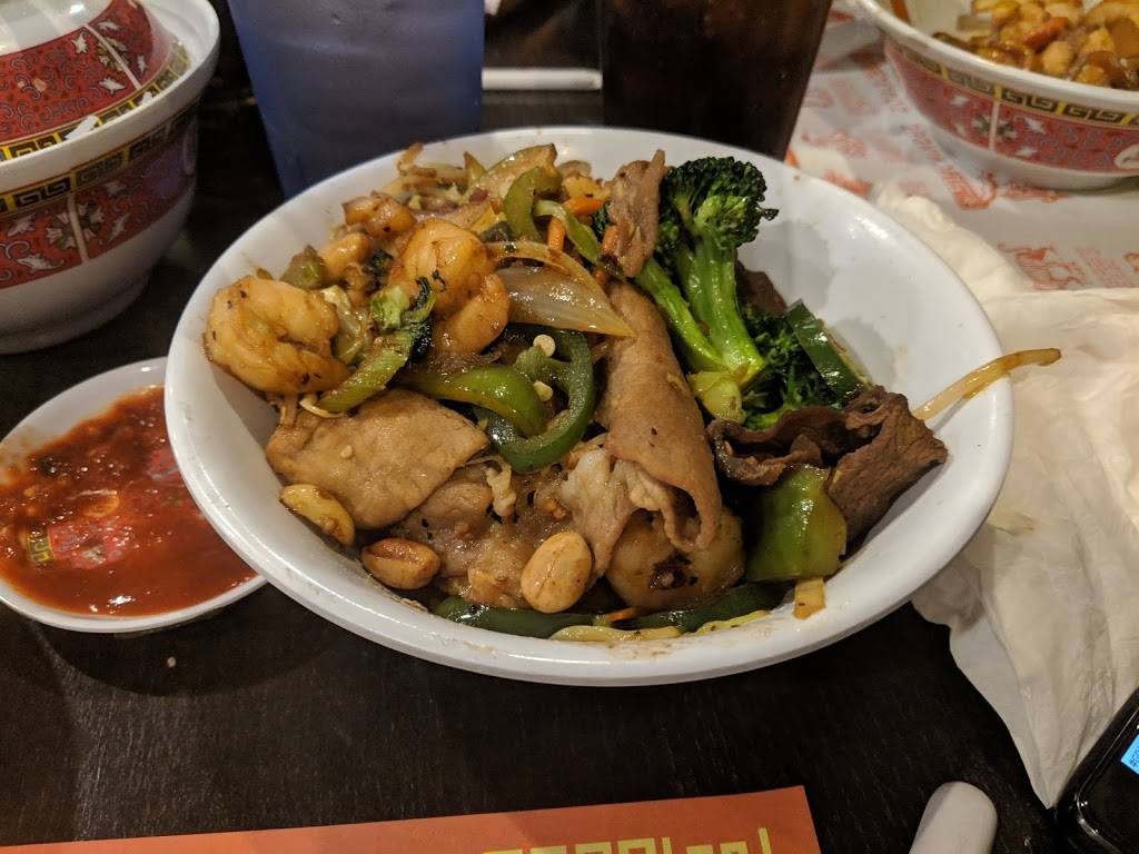 Genghis Khan Restaurant | restaurant | 24506 Lyons Ave, Newhall, CA 91321, USA | 6612540351 OR +1 661-254-0351