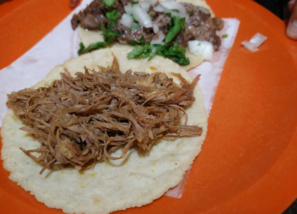 Los 2 Compadres Reynas Restaurant | restaurant | 707 S 10th St, McAllen, TX 78501, USA | 9567844012 OR +1 956-784-4012