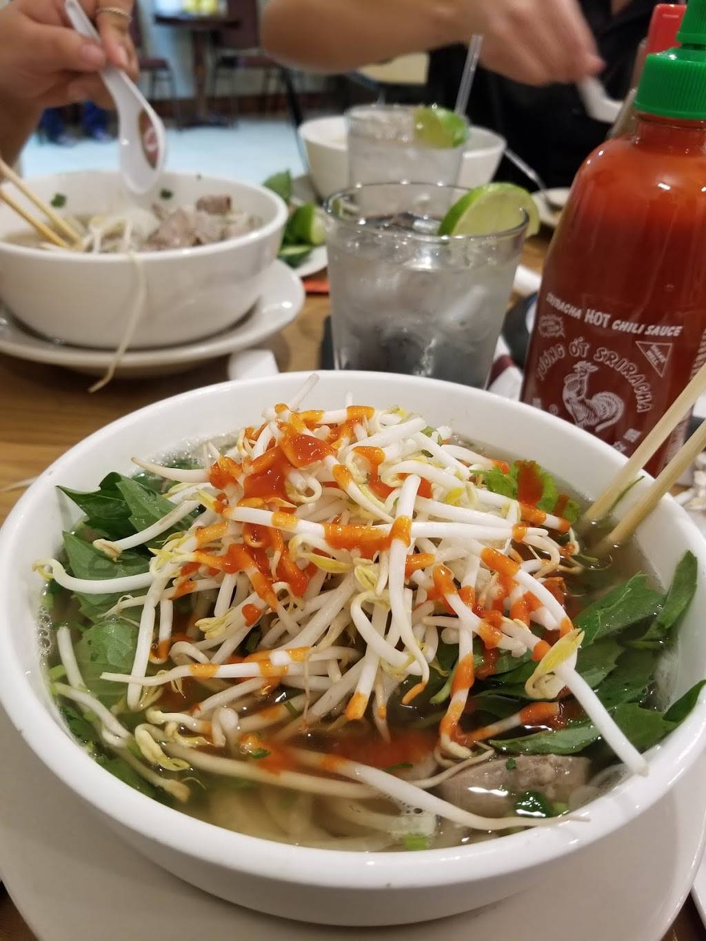 Pho La | restaurant | 13777 Nacogdoches Rd #101, San Antonio, TX 78217, USA | 2105901882 OR +1 210-590-1882